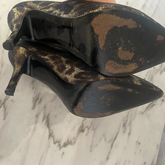 Nine West - Cheetah Print Pumps (8M) - Picture 5 of 7